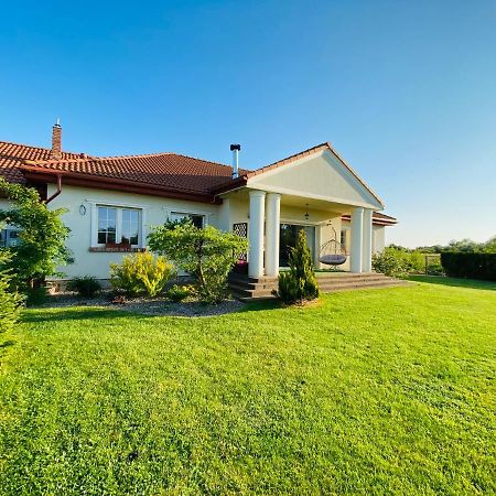 Villa Siedlisko Wytowno Ustka Exterior foto